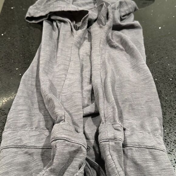 Leallo Womens Gray Tie Waist Split Back Cotton Cuffed Jumpsuit Size Medium - Picture 5 of 8